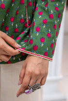 The Sonika Kurti